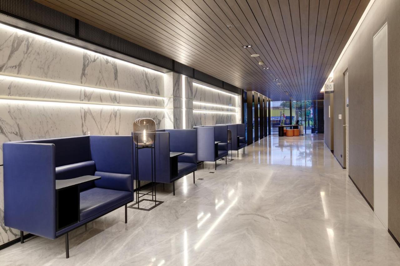 Hotel Aruss Семаранг Экстерьер фото